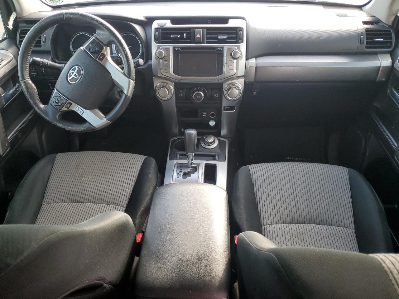 2017 Toyota 4Runner Sr5/Sr5 Premium VIN: JTEBU5JRXH5411911 Lot: 84301835