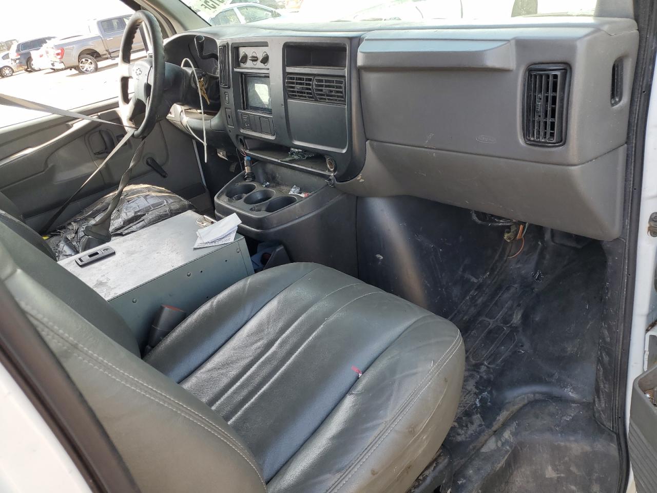 2006 Chevrolet Express G2500 VIN: 1GCGG25V561167631 Lot: 80661515