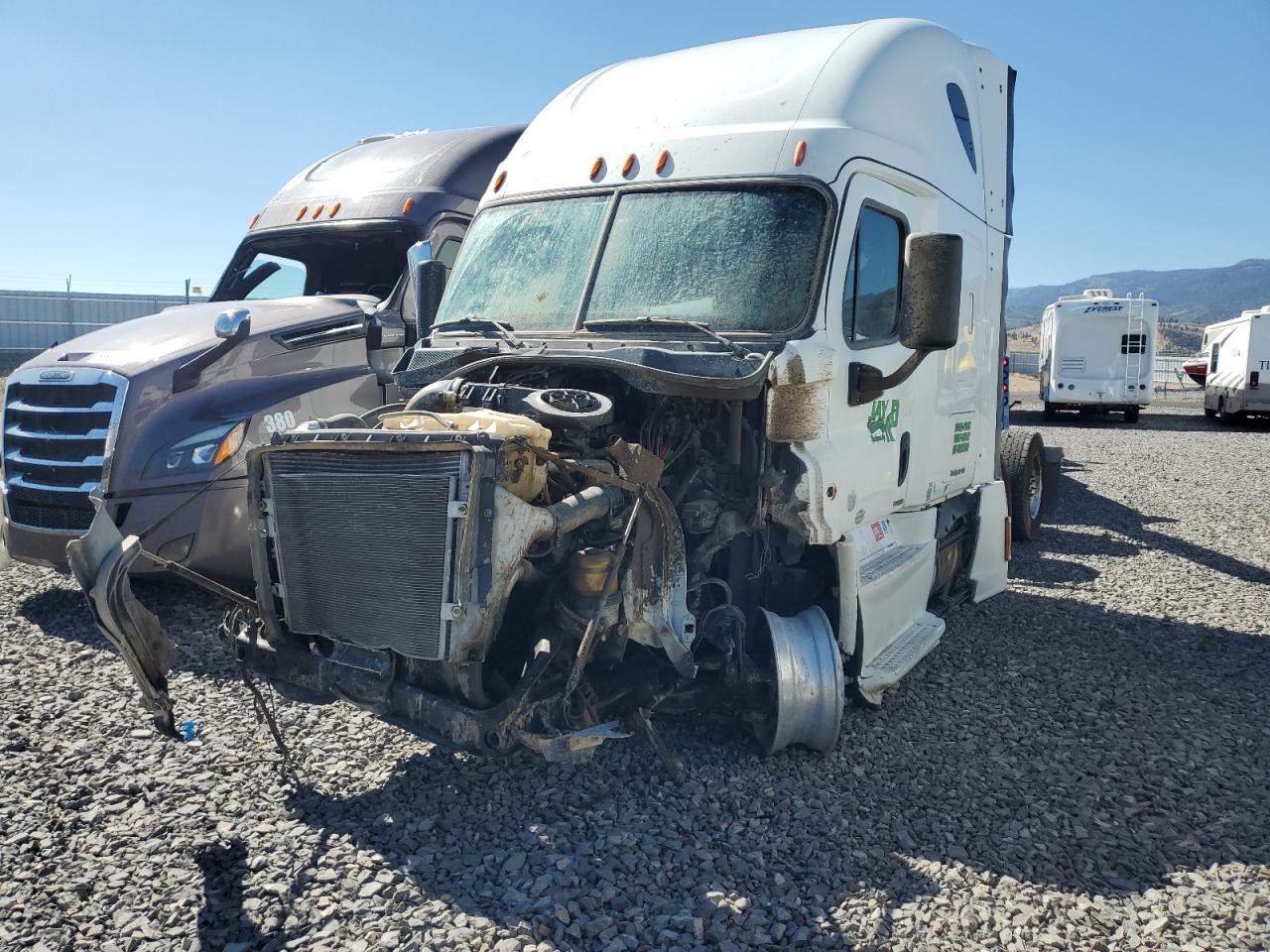 2016 Freightliner Cascadia 125 Semi Truck 3AKJGLDR3GSGW7003 photo #3