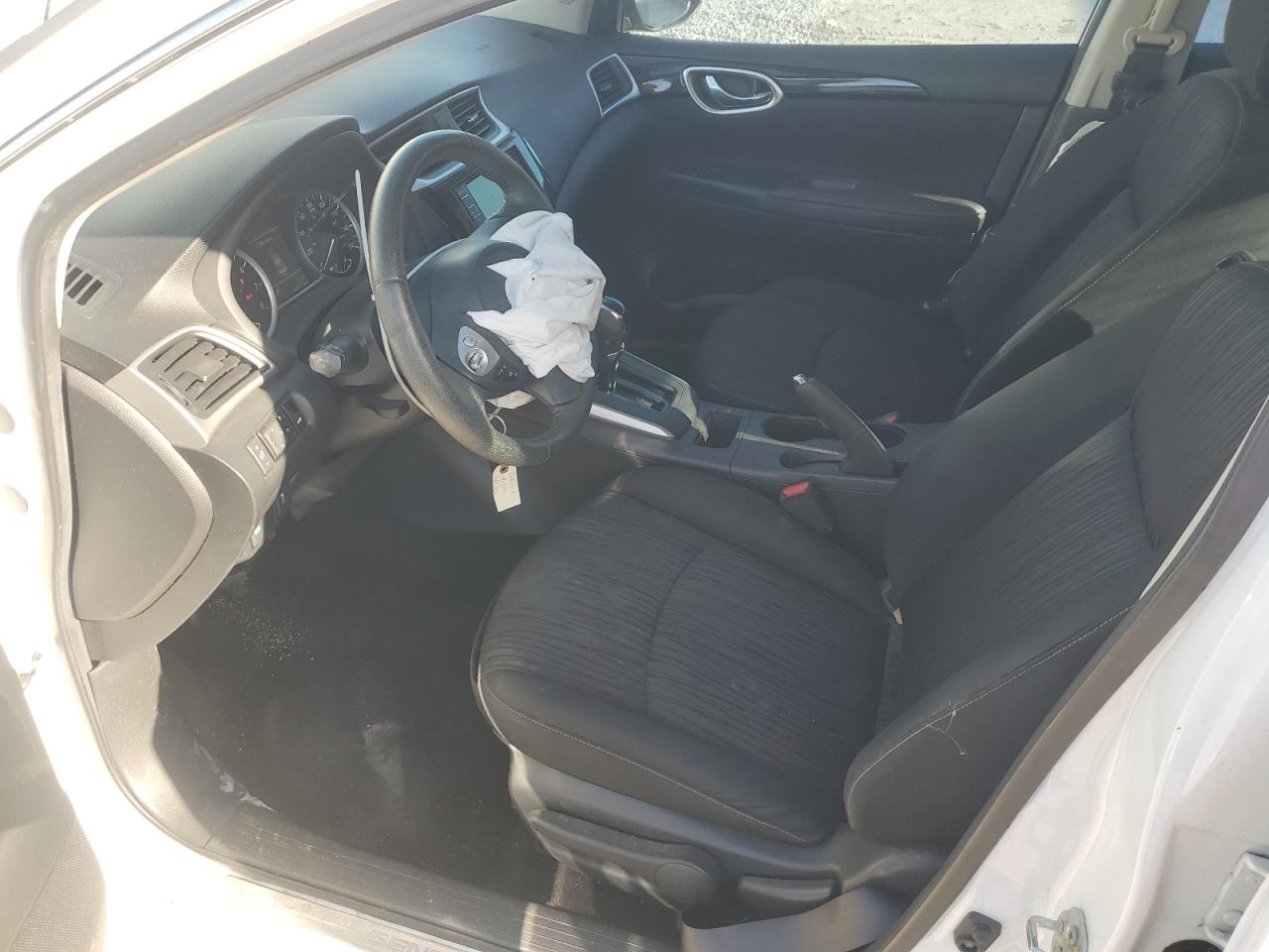 2019 Nissan Sentra S VIN: 3N1AB7AP8KY457301 Lot: 80759175