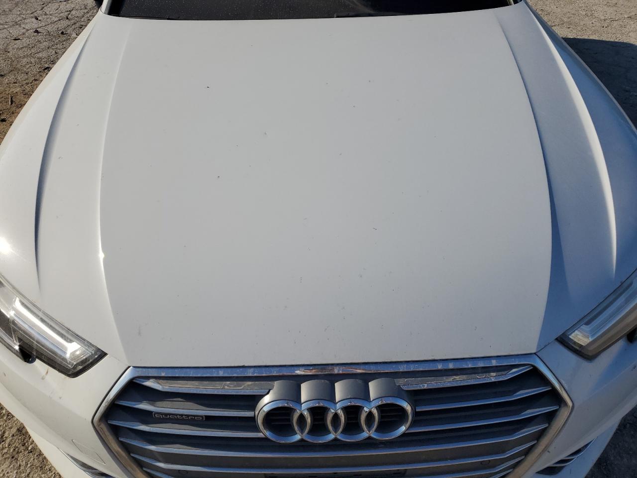 2018 Audi A4 Premium Plus VIN: WAUENAF4XJN019941 Lot: 70866825