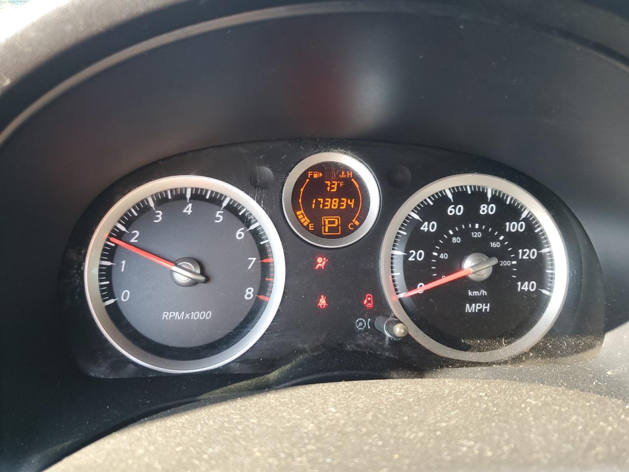 2011 Nissan Sentra 2.0 VIN: 3N1AB6APXBL636379 Lot: 81588205