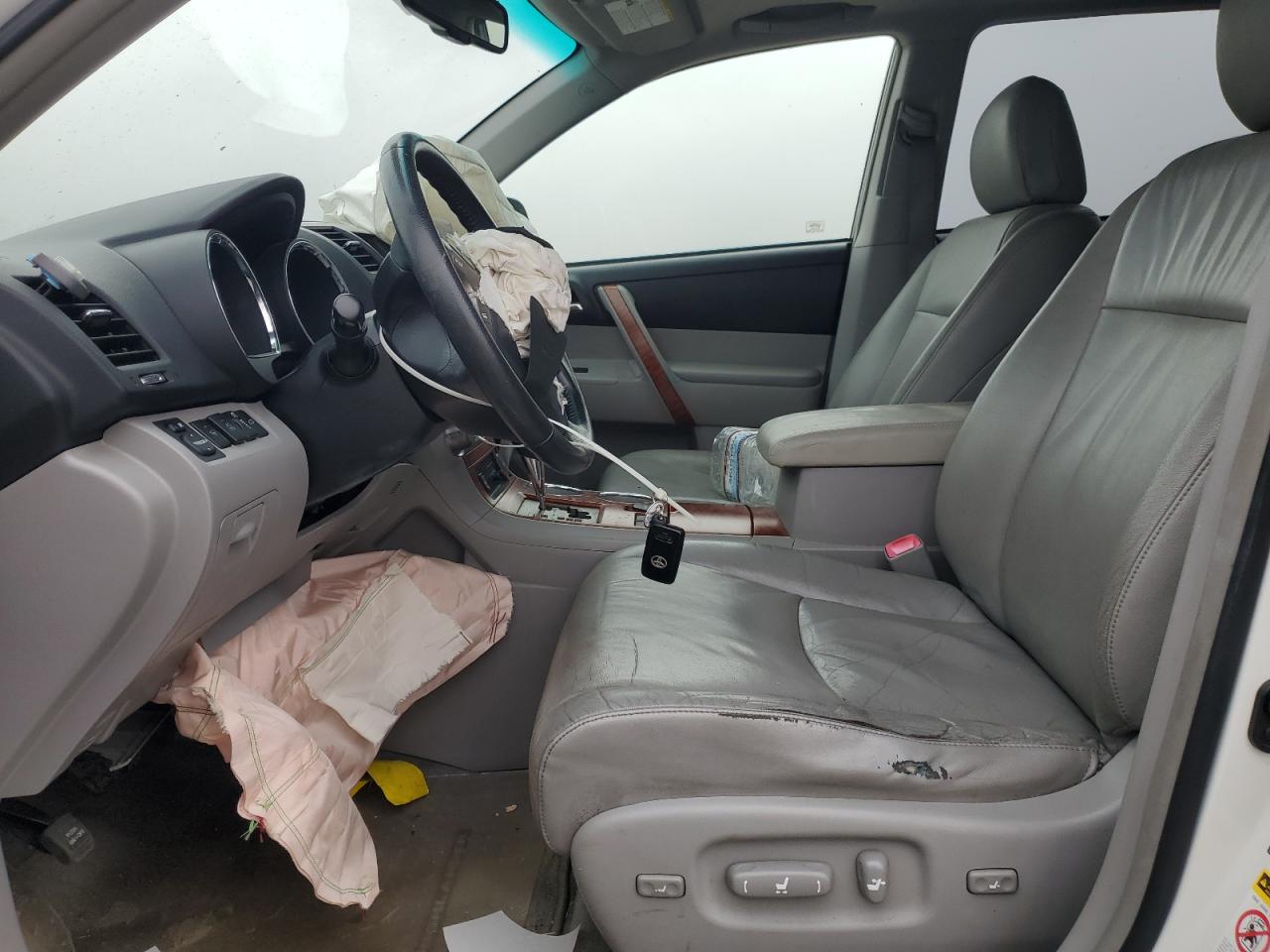 2009 Toyota Highlander Limited VIN: JTEDS42A092089834 Lot: 81878075