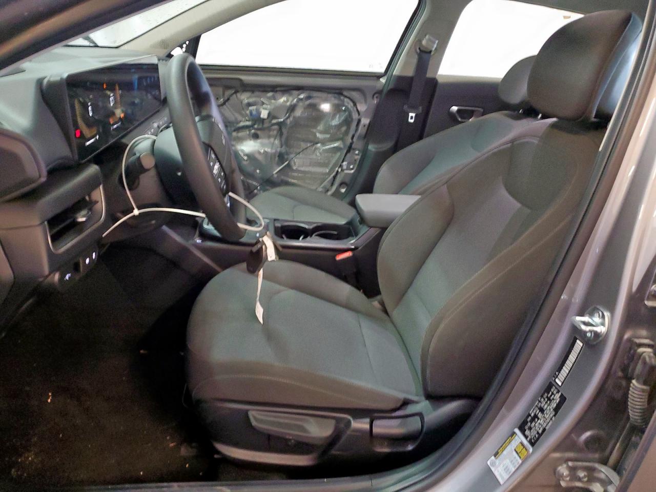 2025 Kia K4 Lx VIN: 3KPFT4DE3SE074652 Lot: 83975355