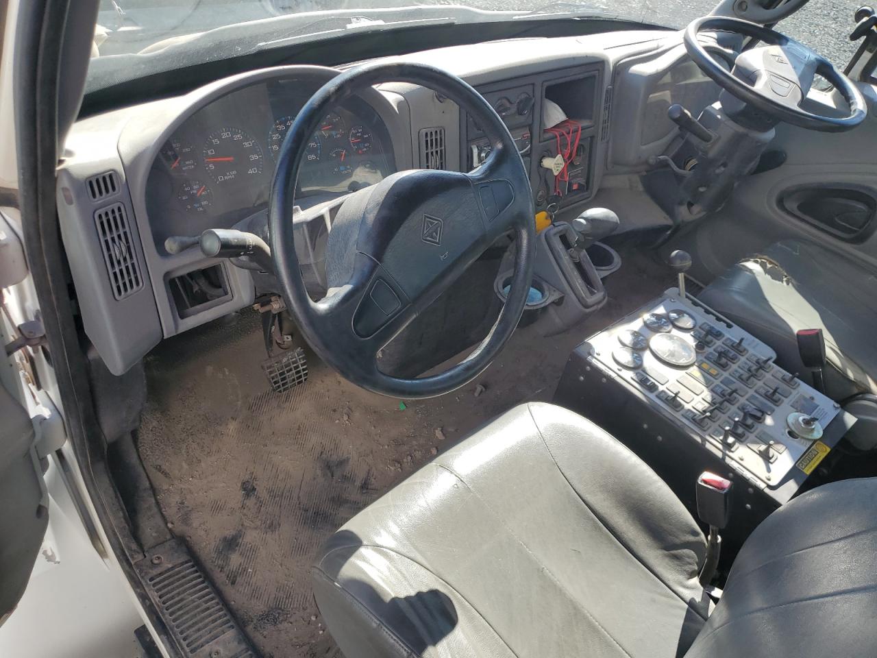 2006 International 4000 4200 - Recycling Truck VIN: 1HTMPAFN76H231724 Lot: 80644295