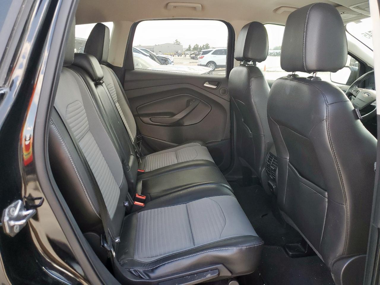 2017 Ford Escape Titanium VIN: 1FMCU0J98HUF06898 Lot: 84376745