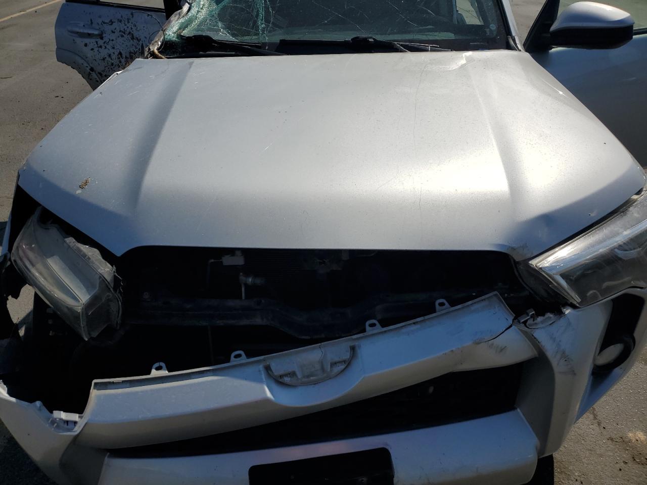 2019 Toyota 4Runner Sr5/Sr5 Premium VIN: JTEBU5JR5K5636213 Lot: 80295385