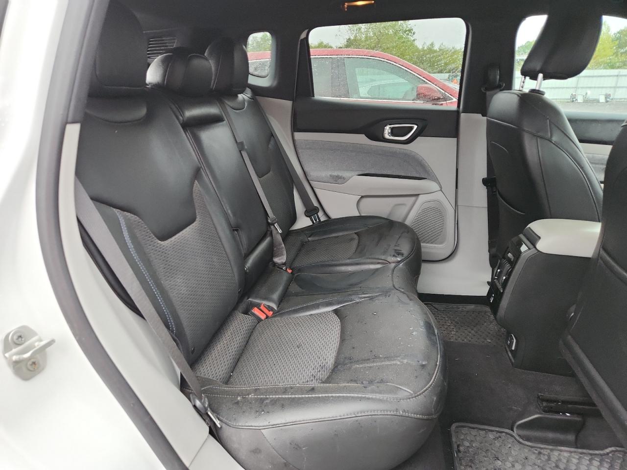 2023 Jeep Compass Latitude VIN: 3C4NJDBNXPT558728 Lot: 82078745