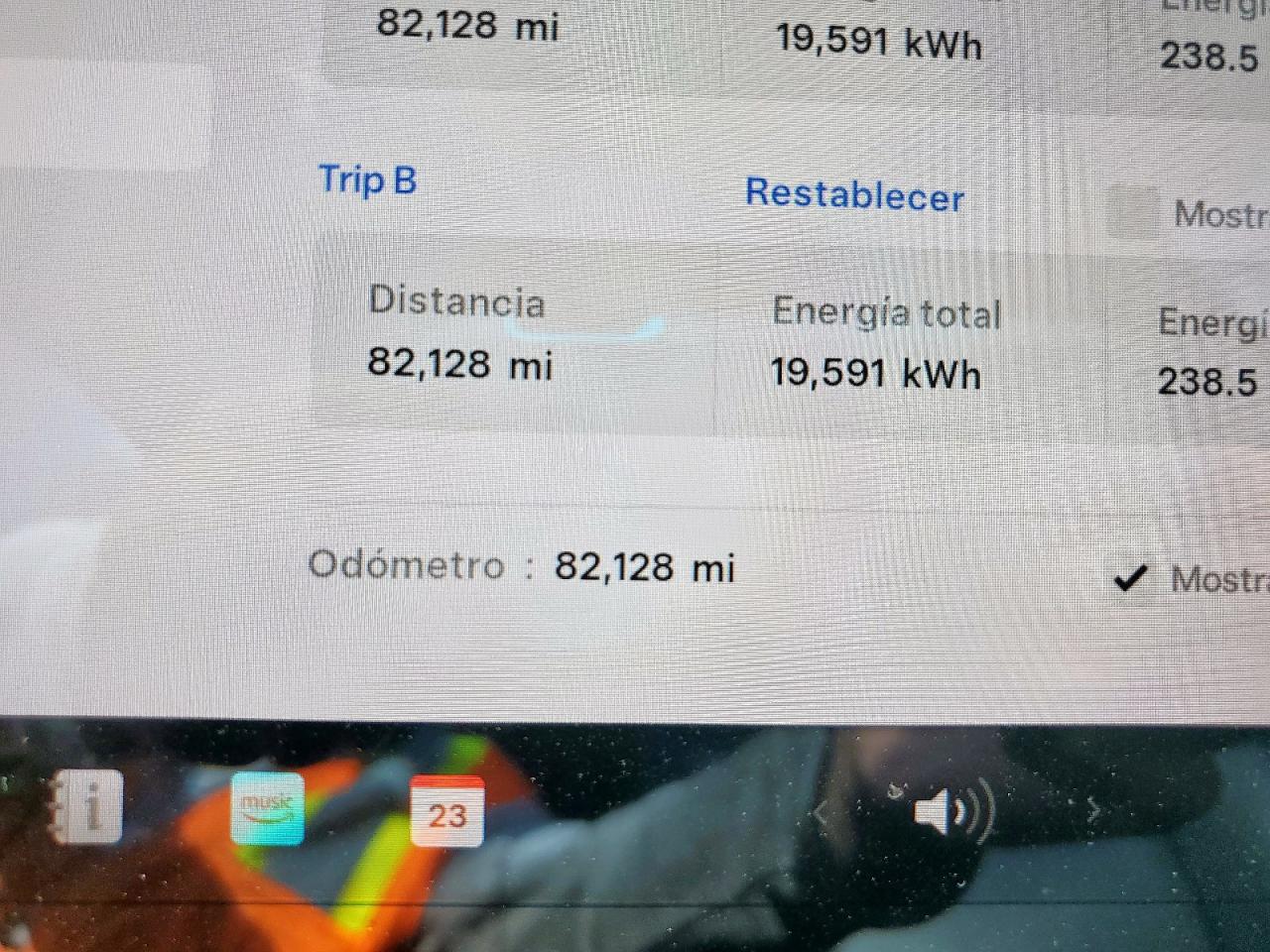 2018 Tesla Model 3 VIN: 5YJ3E1EA3JF108945 Lot: 82127615