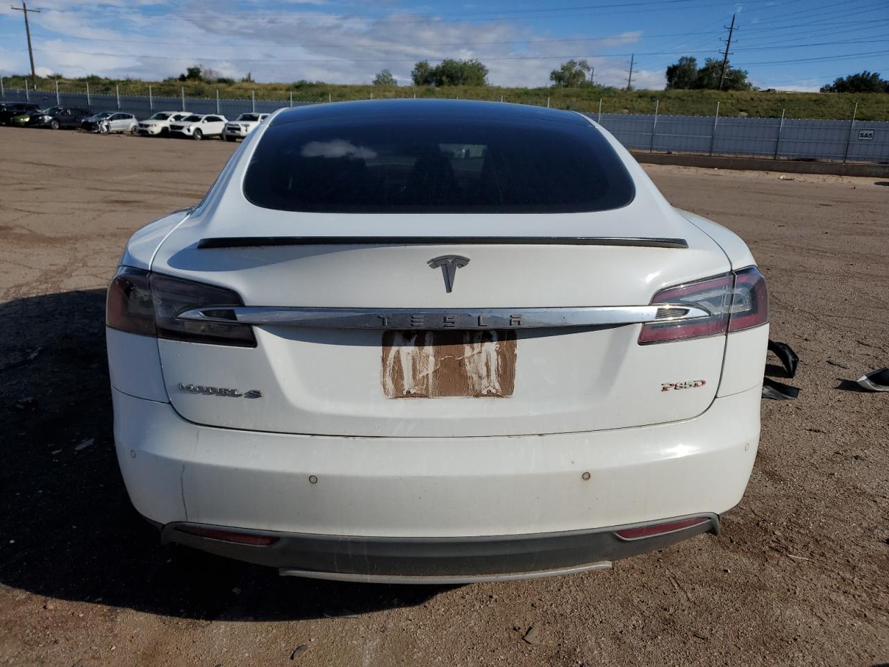 2014 Tesla Model S VIN: 5YJSA1H26EFP63490 Lot: 81693155