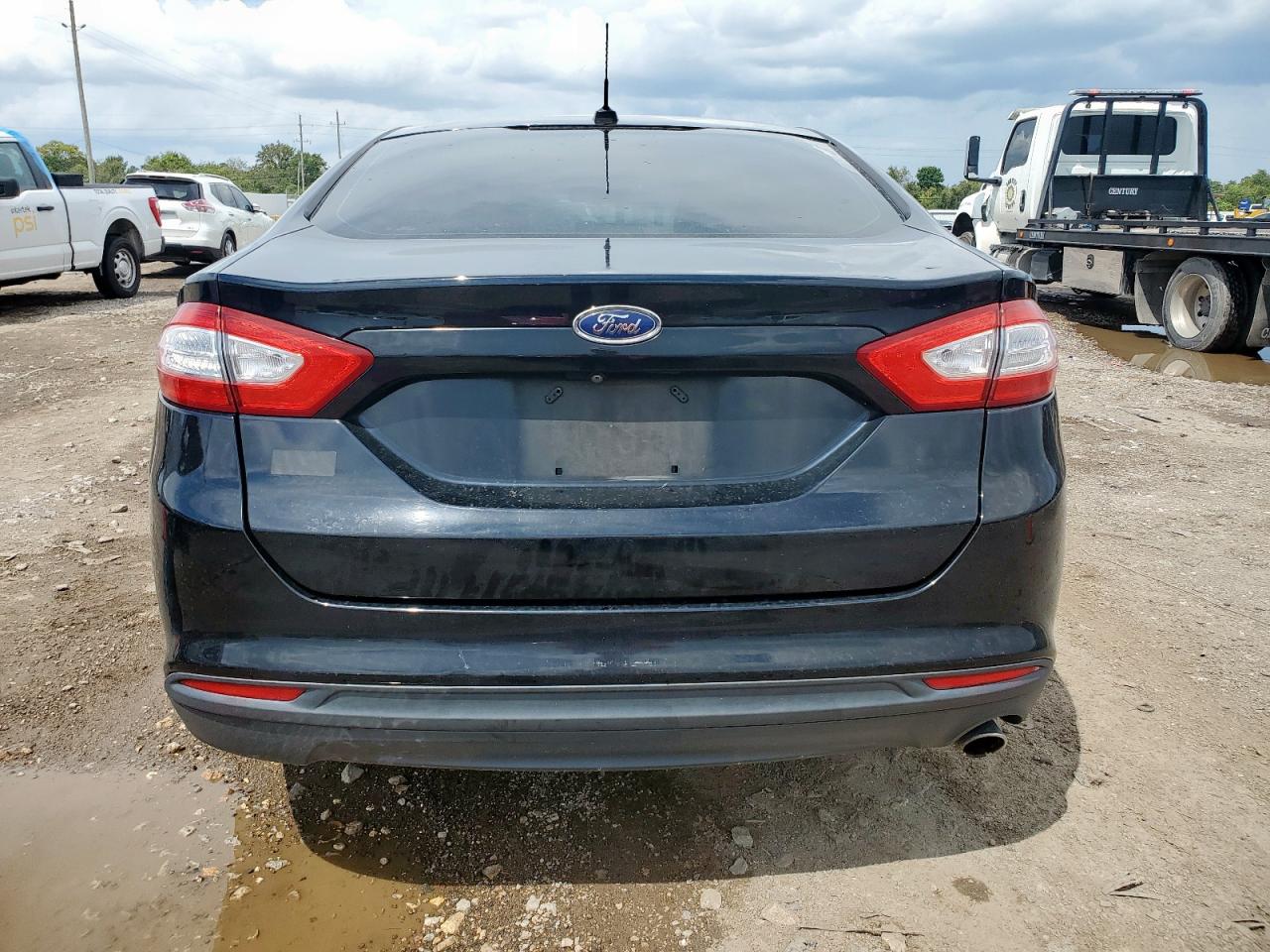 2016 Ford Fusion S VIN: 1FA6P0G78G5130037 Lot: 83878335