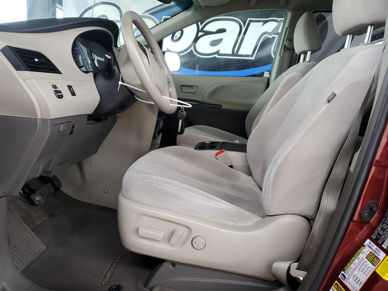 2013 Toyota Sienna Le VIN: 5TDKK3DC3DS397084 Lot: 71872225