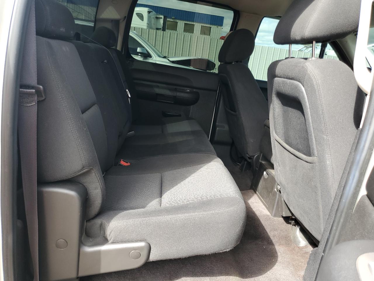 2011 Chevrolet Silverado K1500 Lt VIN: 3GCPKSE33BG256624 Lot: 80999585