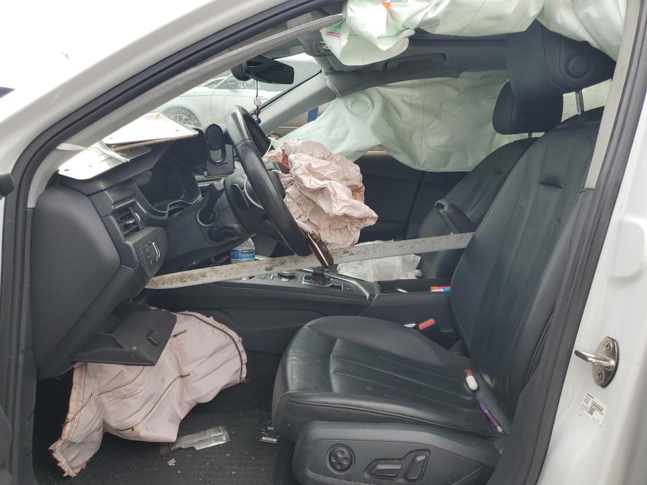 2017 Audi A4 Ultra Premium VIN: WAUKMAF48HN058981 Lot: 80941305