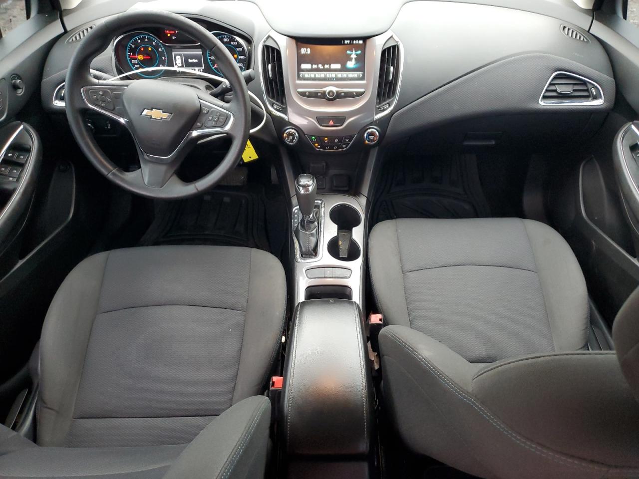 2018 Chevrolet Cruze Lt VIN: 1G1BE5SMXJ7164378 Lot: 83848465