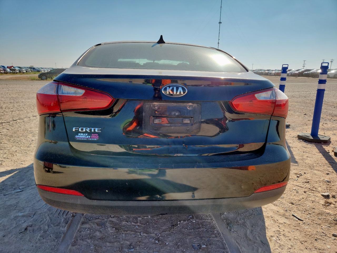 2016 Kia Forte Lx VIN: KNAFK4A67G5586608 Lot: 72093615