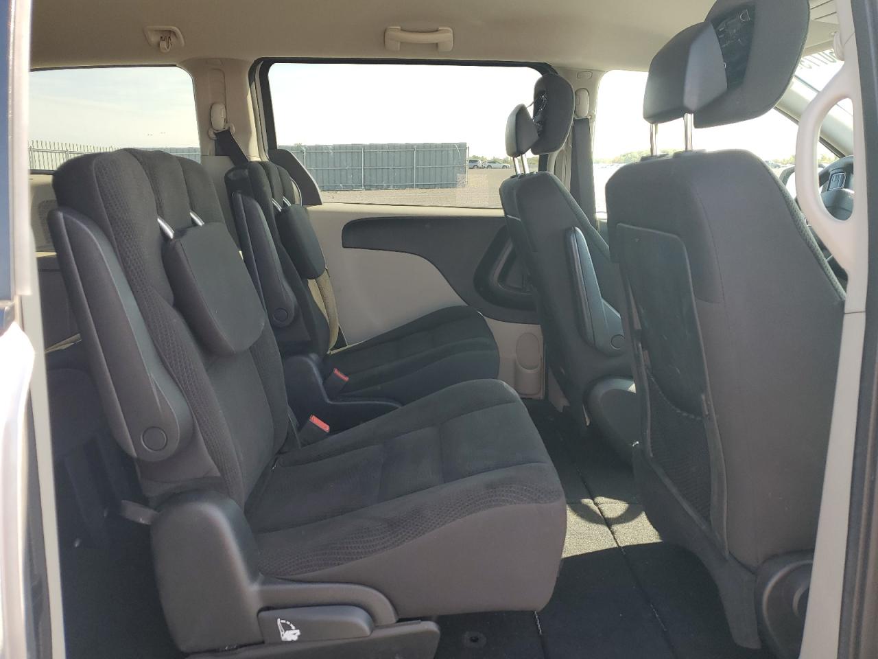 2017 Dodge Grand Caravan Se VIN: 2C4RDGBG2HR815302 Lot: 80650775