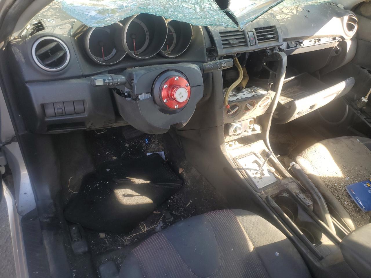 2005 Mazda 3 Hatchback VIN: JM1BK343X51305886 Lot: 82165515