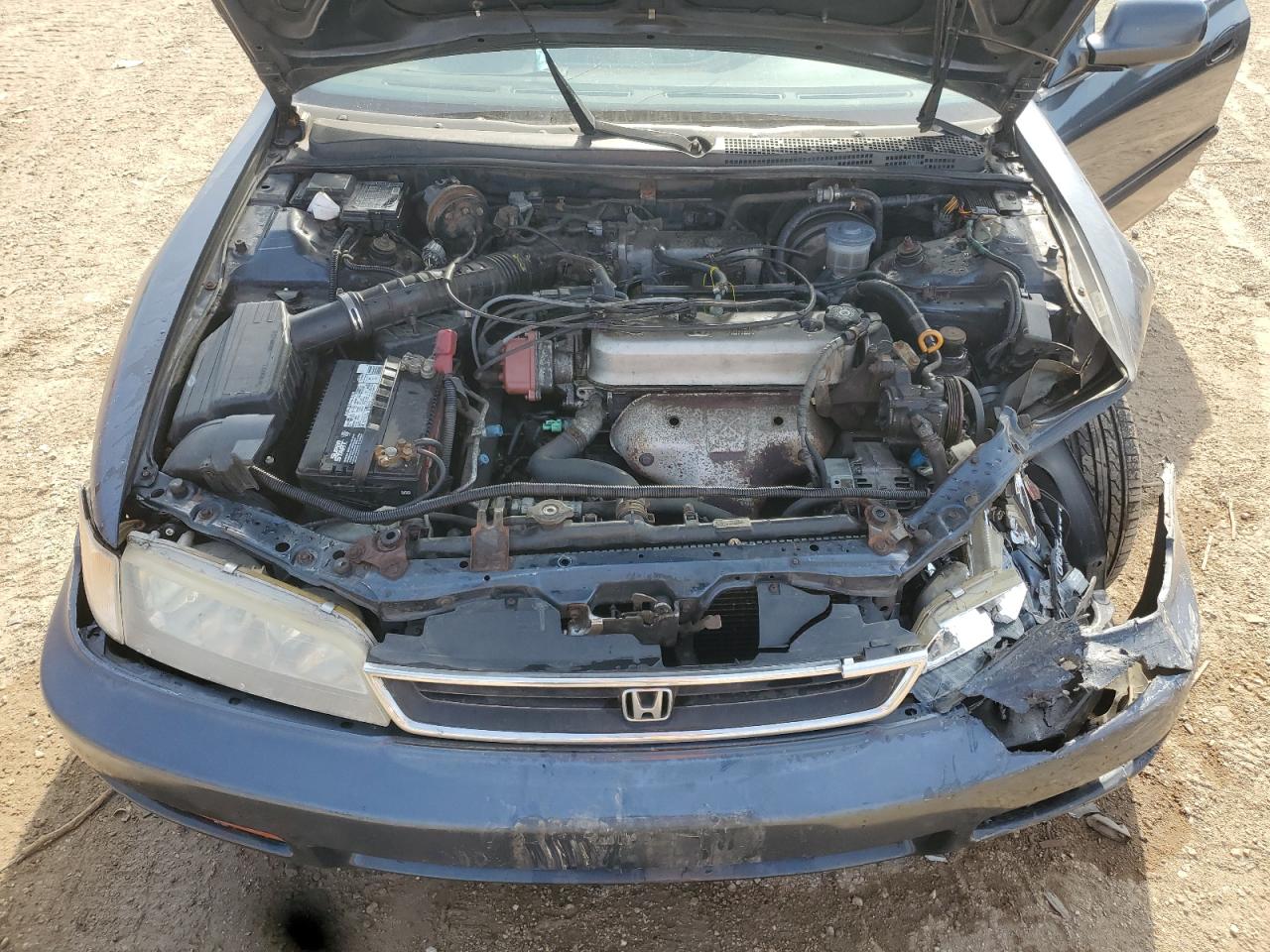 1997 Honda Accord Lx VIN: 1HGCD5634VA035434 Lot: 80644235