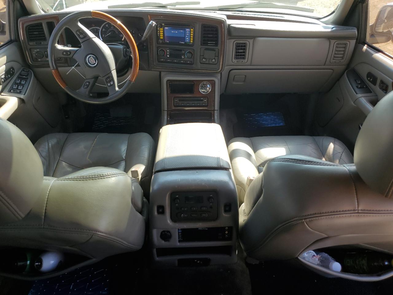 2004 Cadillac Escalade Luxury VIN: 1GYEK63NX4R109202 Lot: 84244305