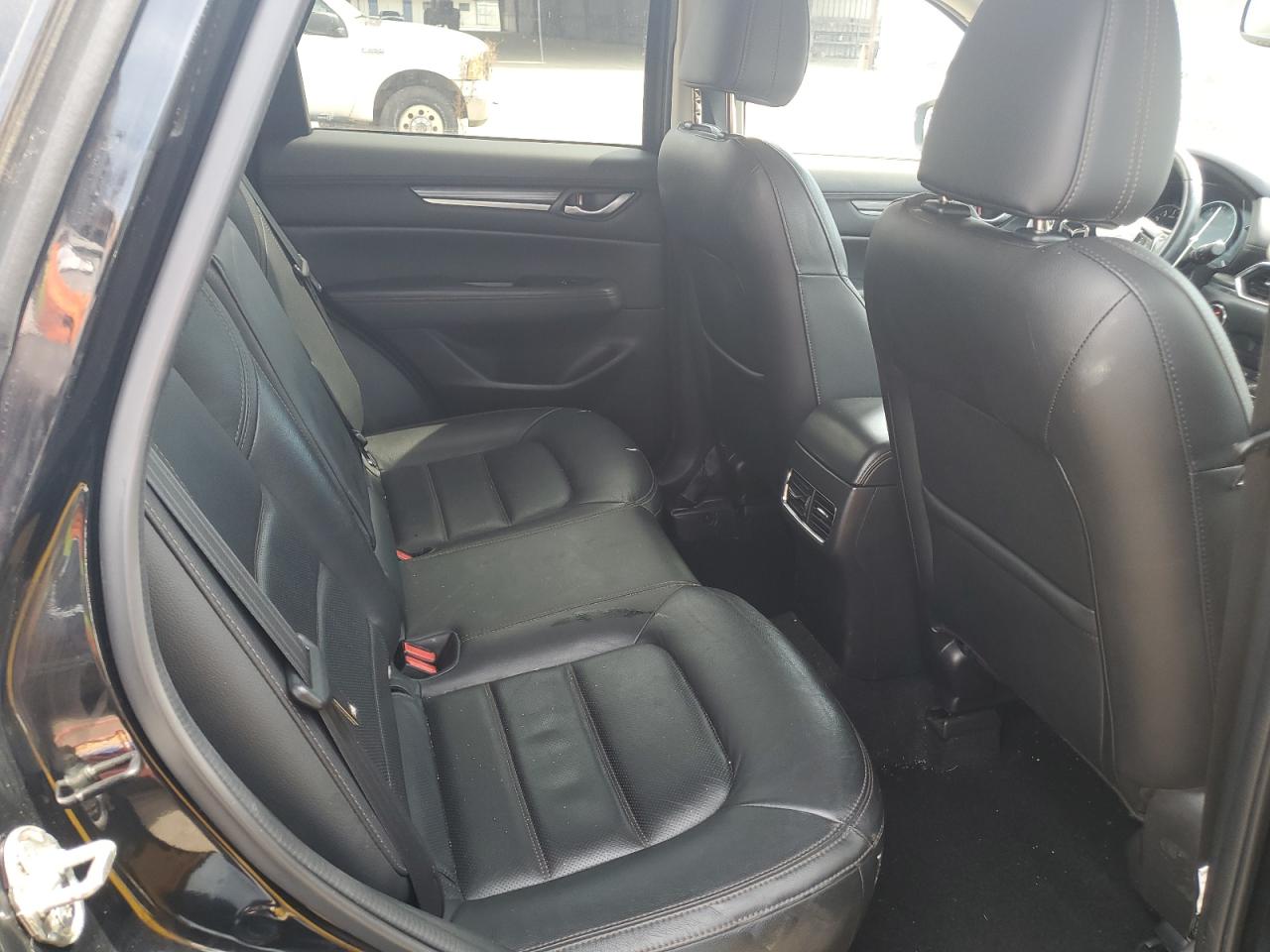 2022 Mazda Cx-5 Premium VIN: JM3KFBDM1N1606612 Lot: 84731595