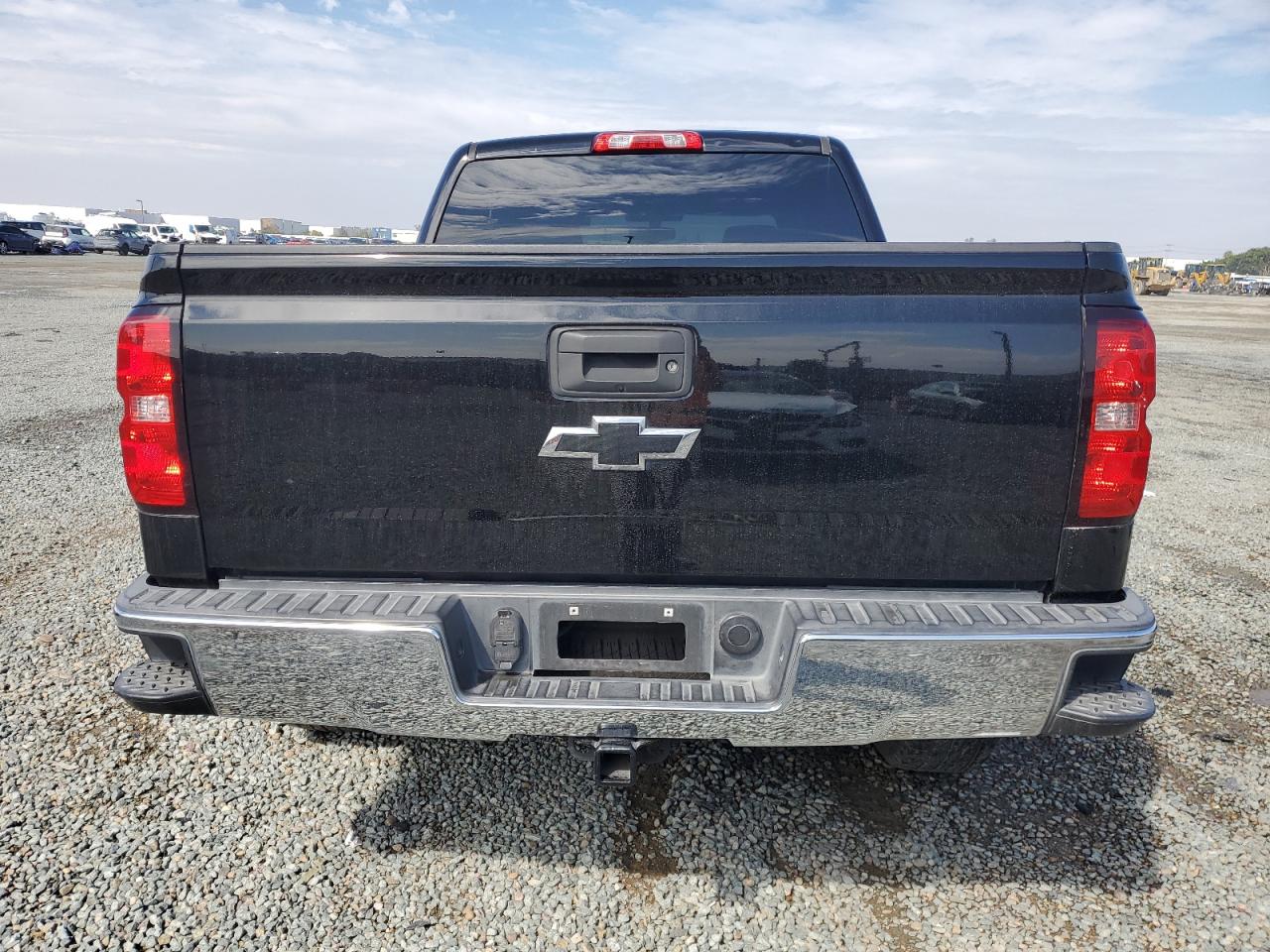 2018 Chevrolet Silverado C1500 Lt VIN: 3GCPCREC2JG488054 Lot: 81417335