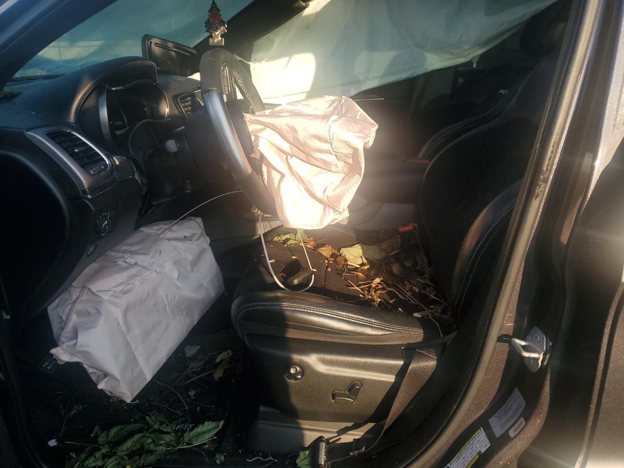 2017 Jeep Grand Cherokee Srt-8 VIN: 1C4RJFDJ9HC645783 Lot: 81037905