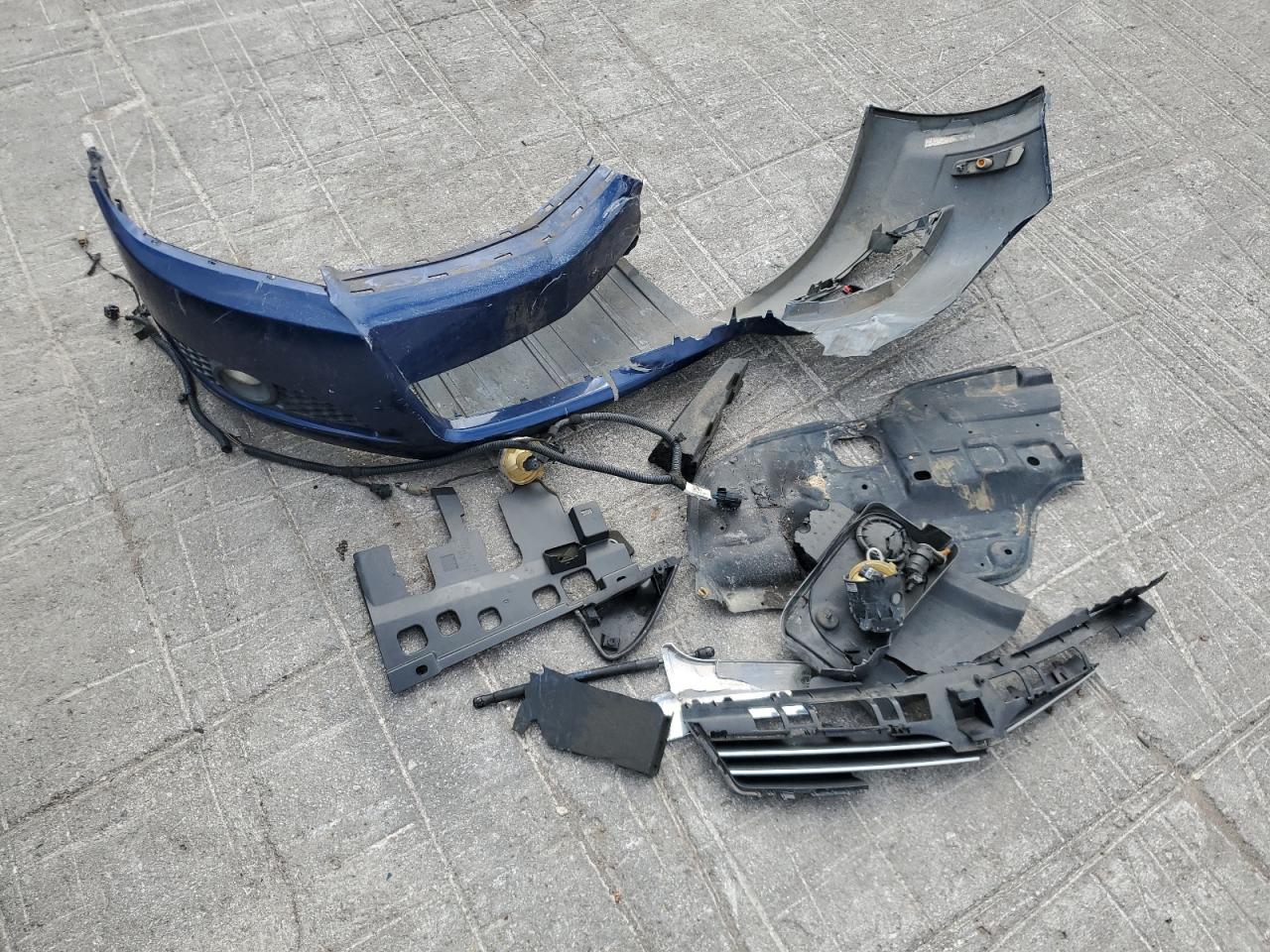 2008 Saturn Astra Xr VIN: W08AT671285075528 Lot: 72052755