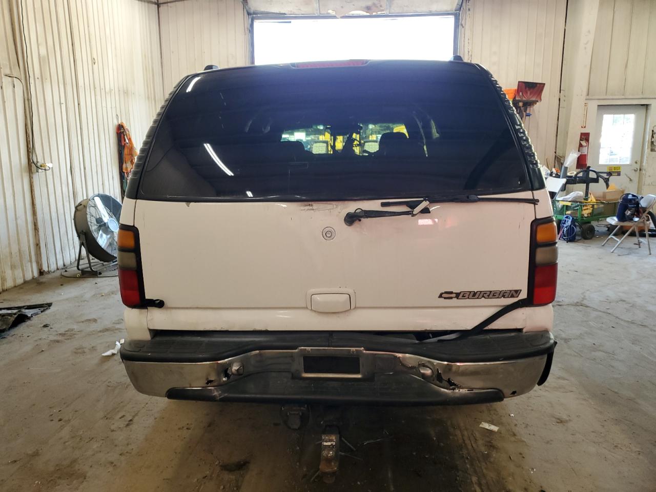 2005 Chevrolet Suburban K1500 VIN: 3GNFK16Z15G223559 Lot: 81570595