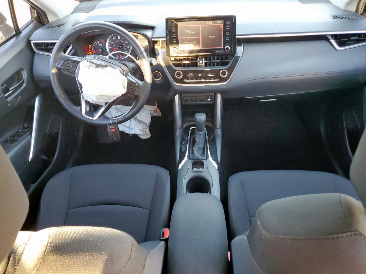 2022 Toyota Corolla Cross Le VIN: 7MUCAAAG2NV011085 Lot: 71434995