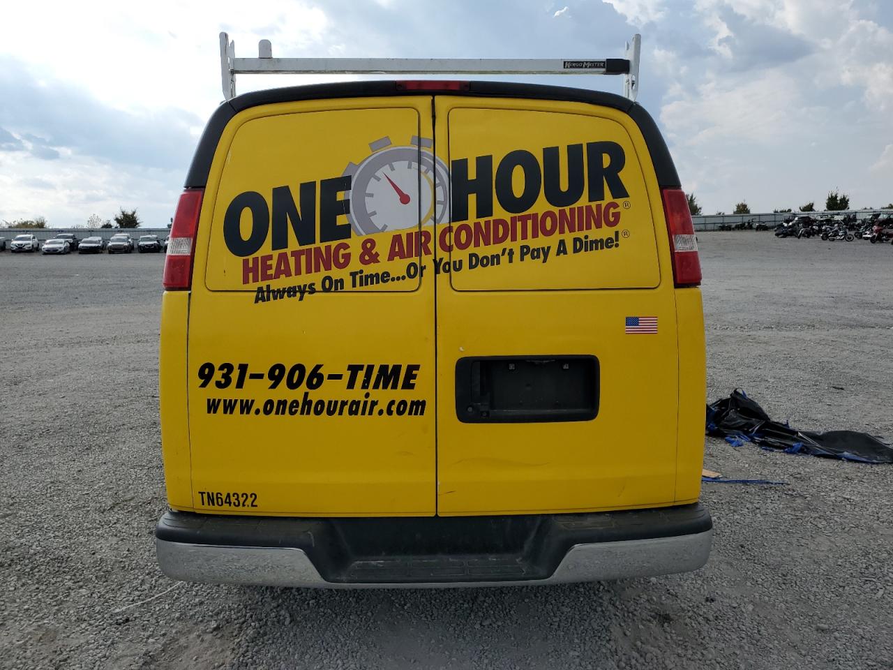 2019 GMC Savana G2500 VIN: 1GTW7AFG1K1284817 Lot: 71953955