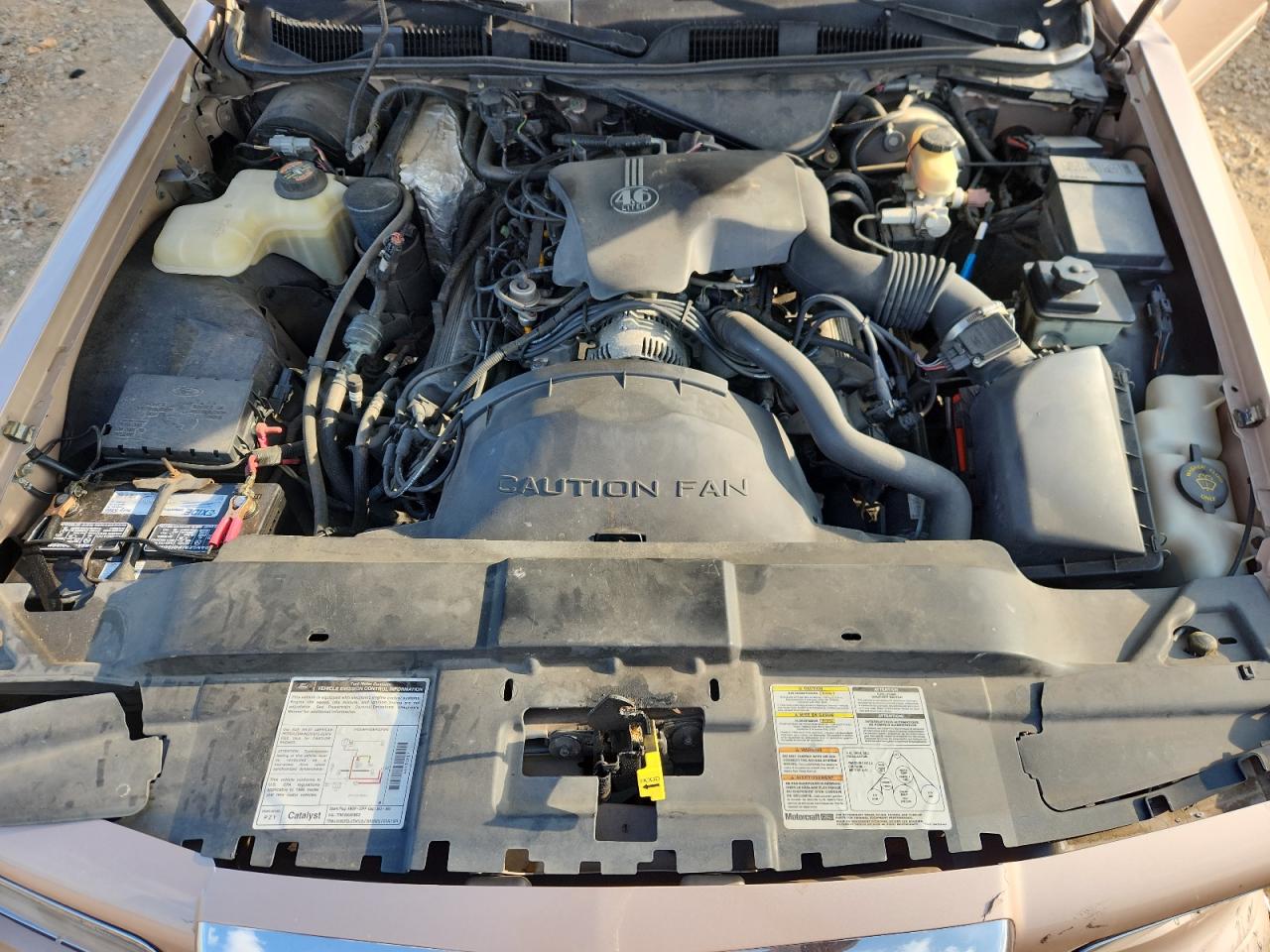 1996 Lincoln Town Car Executive VIN: 1LNLM81W9TY702967 Lot: 71869405