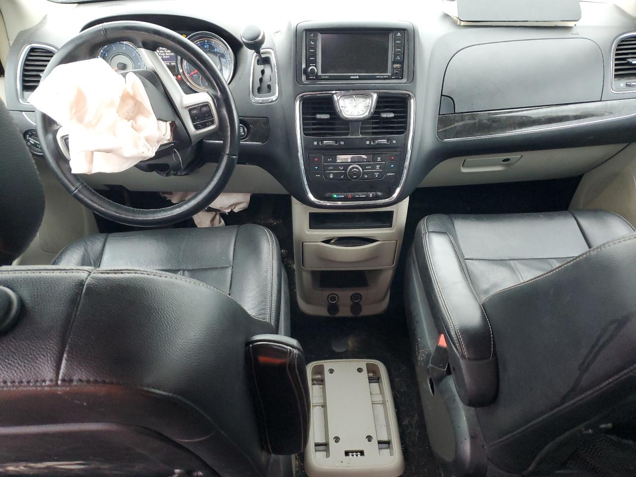2015 Chrysler Town & Country Touring VIN: 2C4RC1BGXFR553865 Lot: 81897475