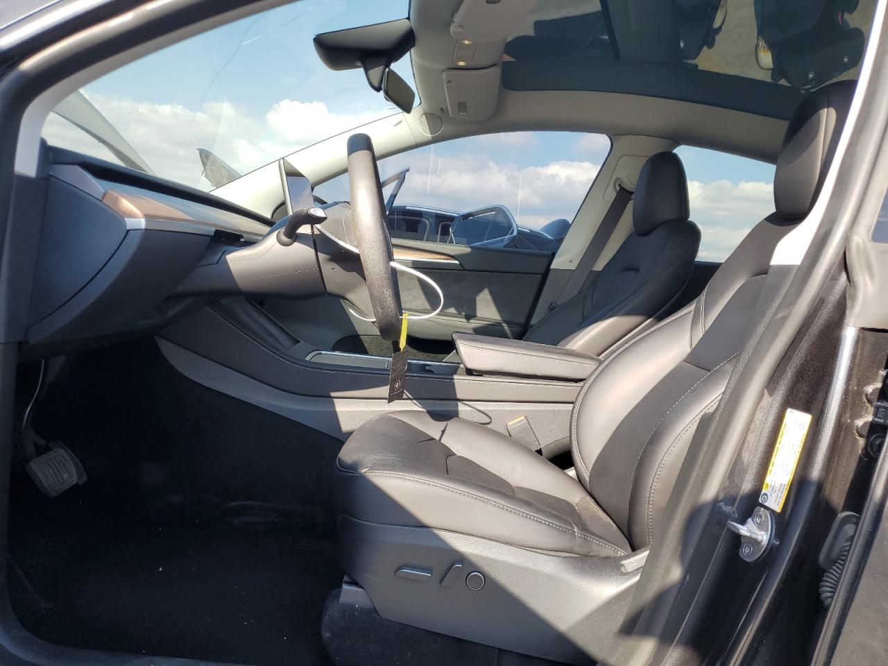 2024 Tesla Model Y VIN: 7SAYGDED7RF002959 Lot: 80151015