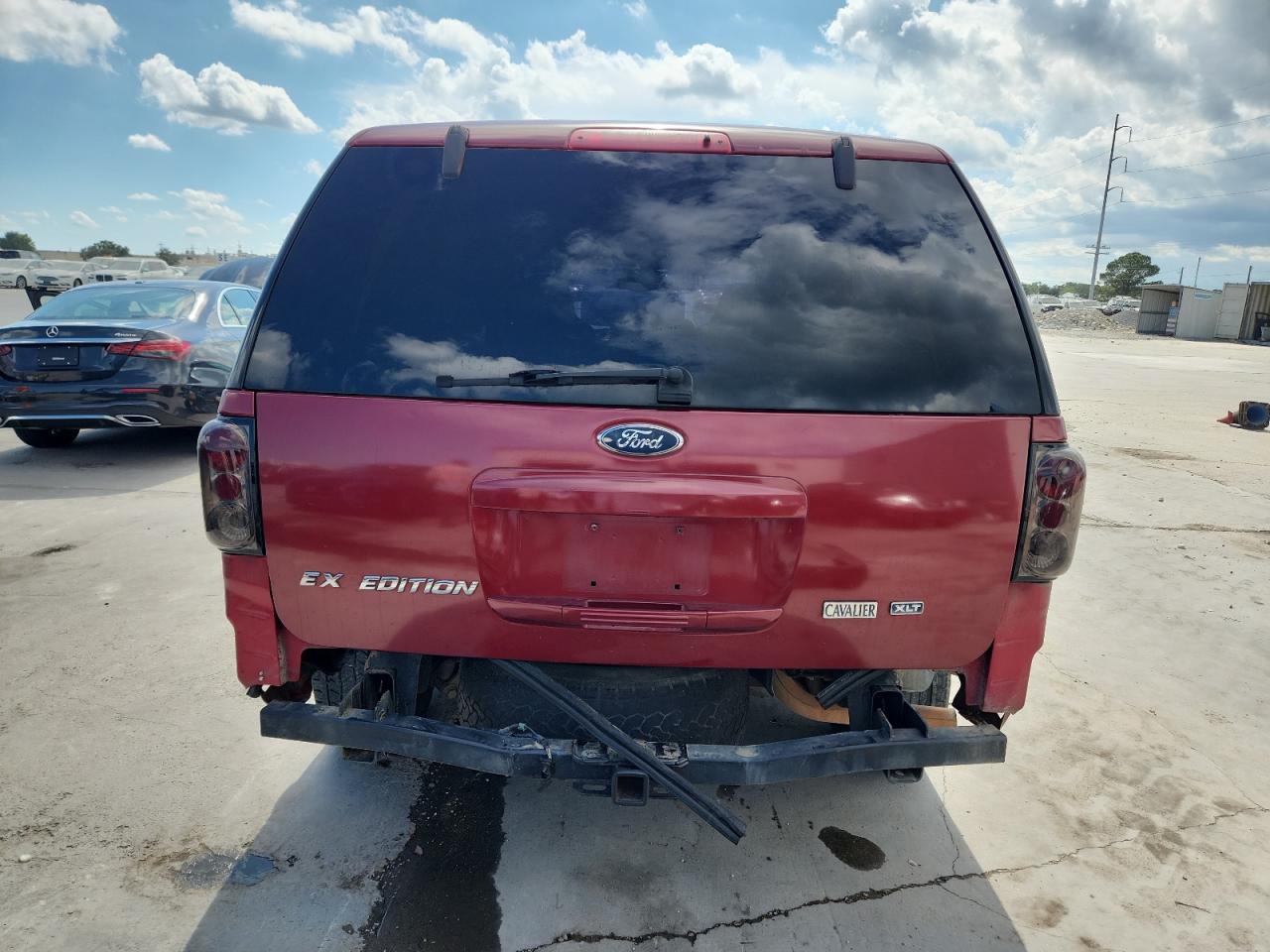 2004 Ford Expedition Xlt VIN: 1FMRU15W34LB82730 Lot: 83951105