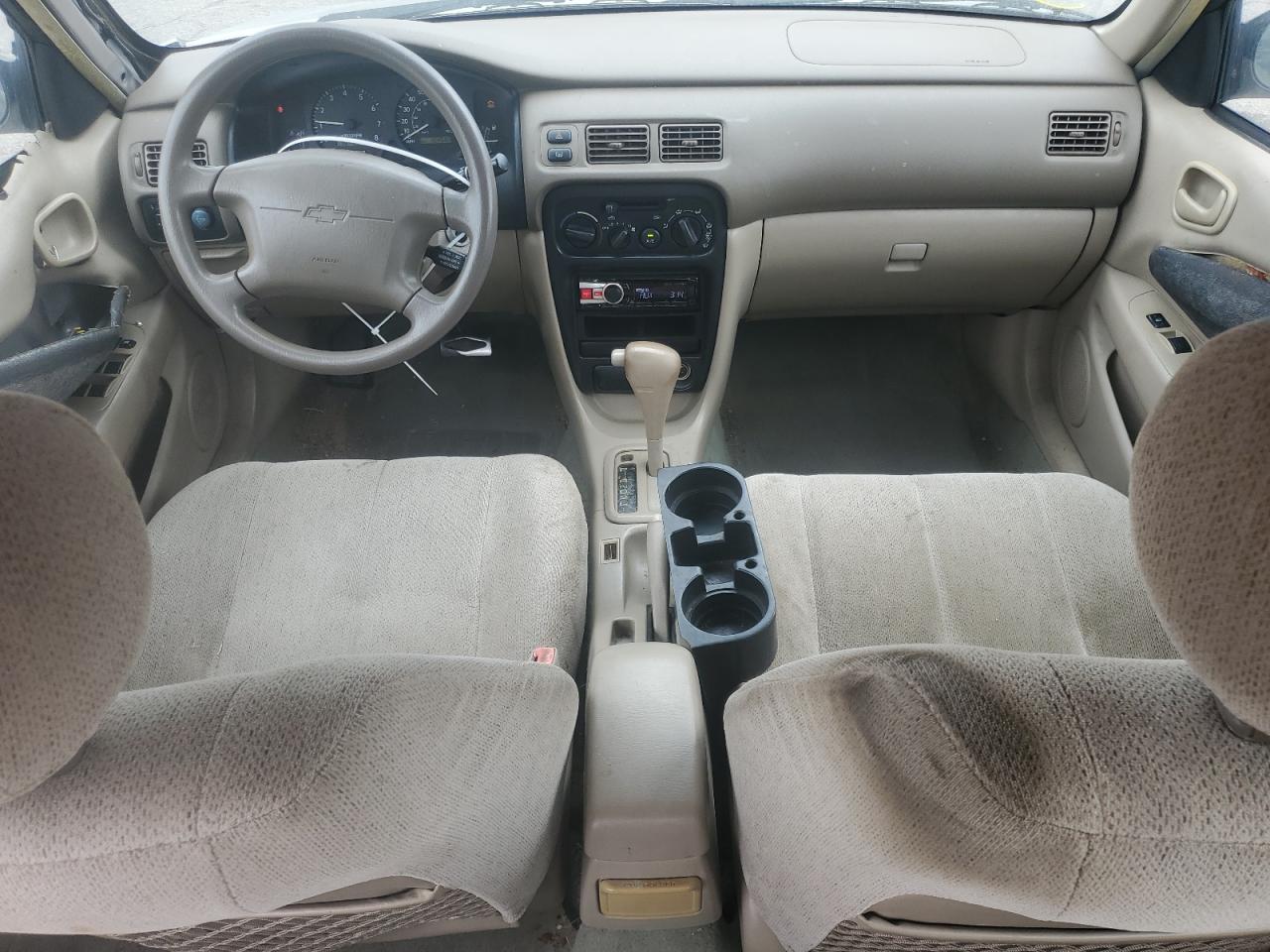 2000 Chevrolet Geo Prizm Base VIN: 1Y1SK5283YZ422625 Lot: 82153385