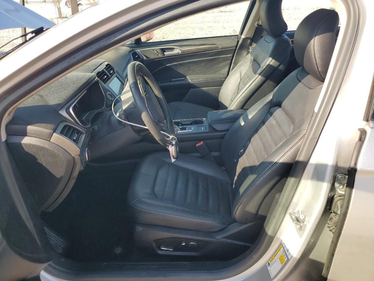 2017 Ford Fusion Se VIN: 3FA6P0HD1HR333922 Lot: 82038865