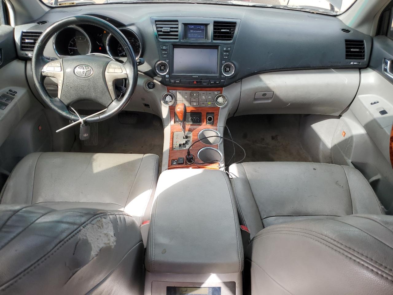 2008 Toyota Highlander Limited VIN: JTEES42A382051856 Lot: 82058295