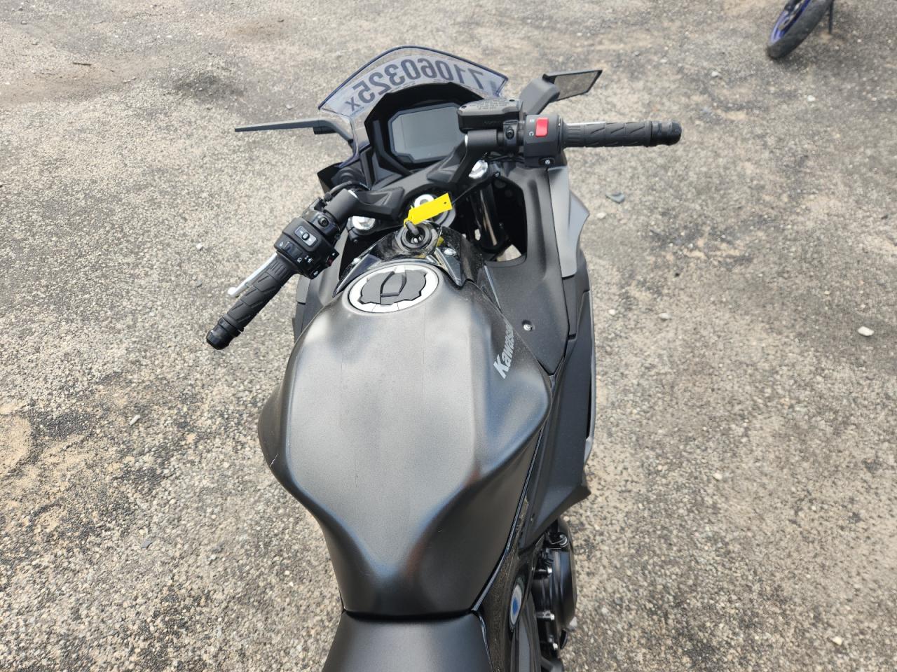 2024 Kawasaki Ex650 R VIN: ML5EXER17RDAC6068 Lot: 71060325