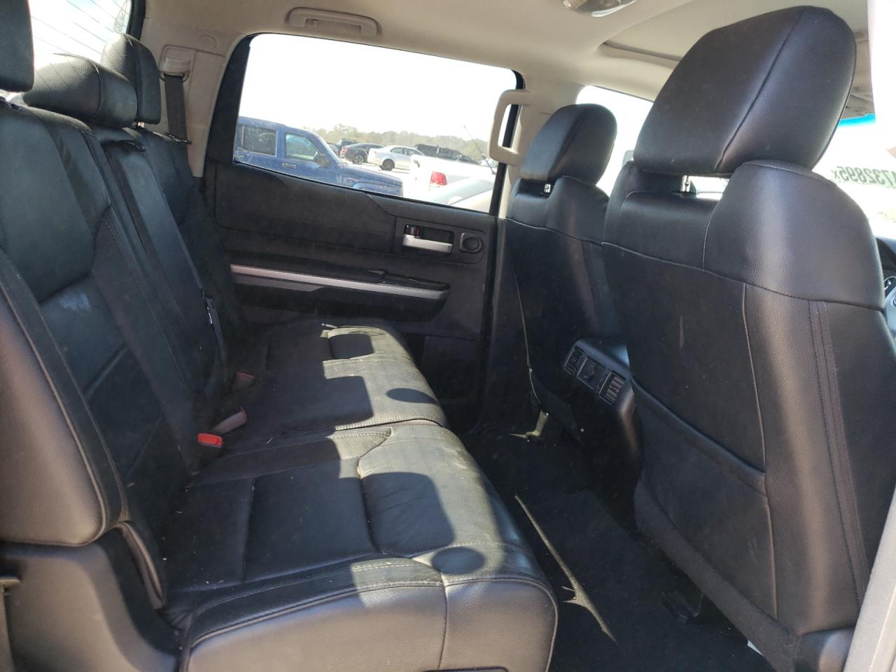 2015 Toyota Tundra Crewmax Limited VIN: 5TFHW5F12FX417201 Lot: 84732895
