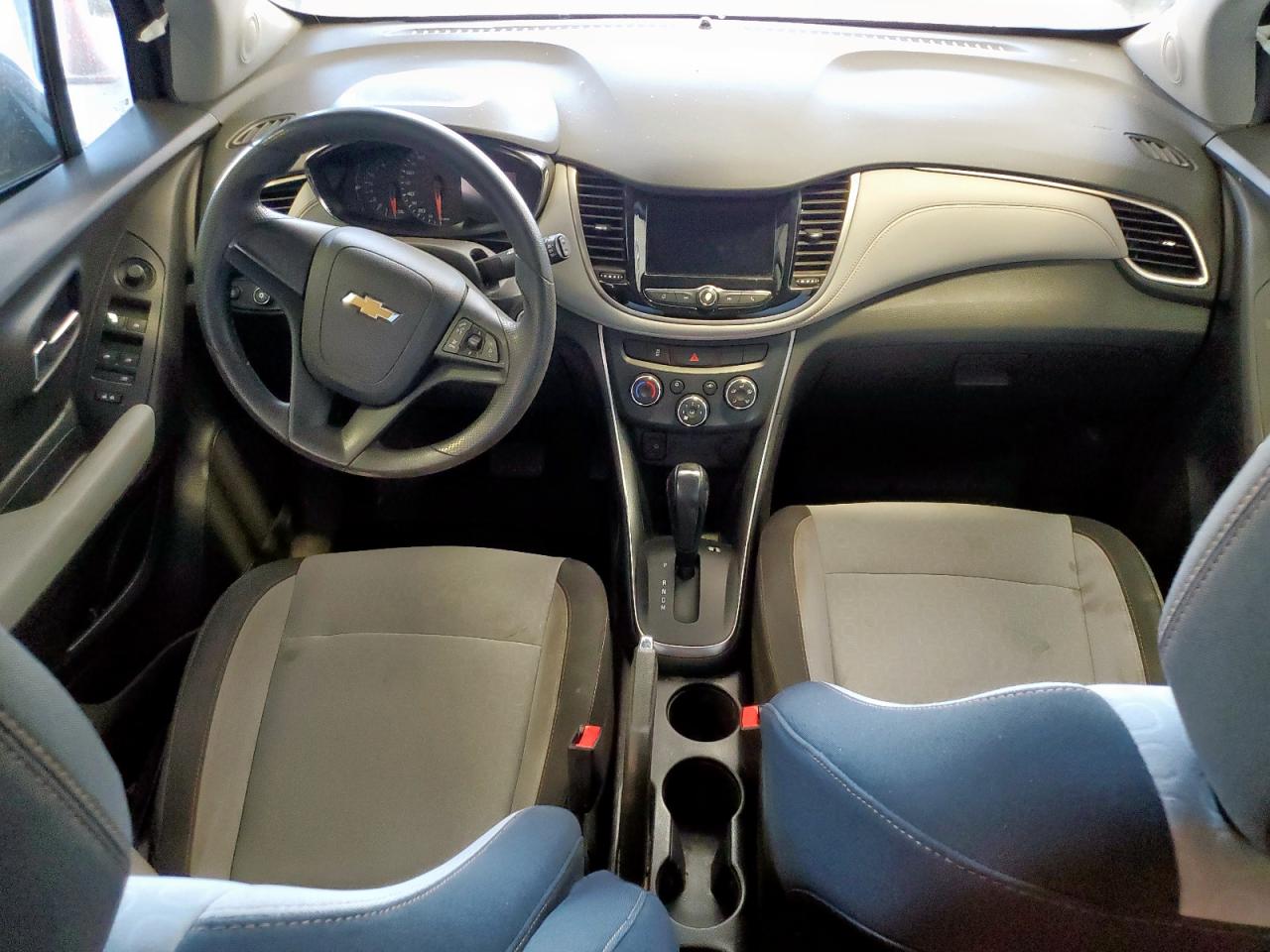 2018 Chevrolet Trax Ls VIN: 3GNCJKSB7JL231672 Lot: 80119635