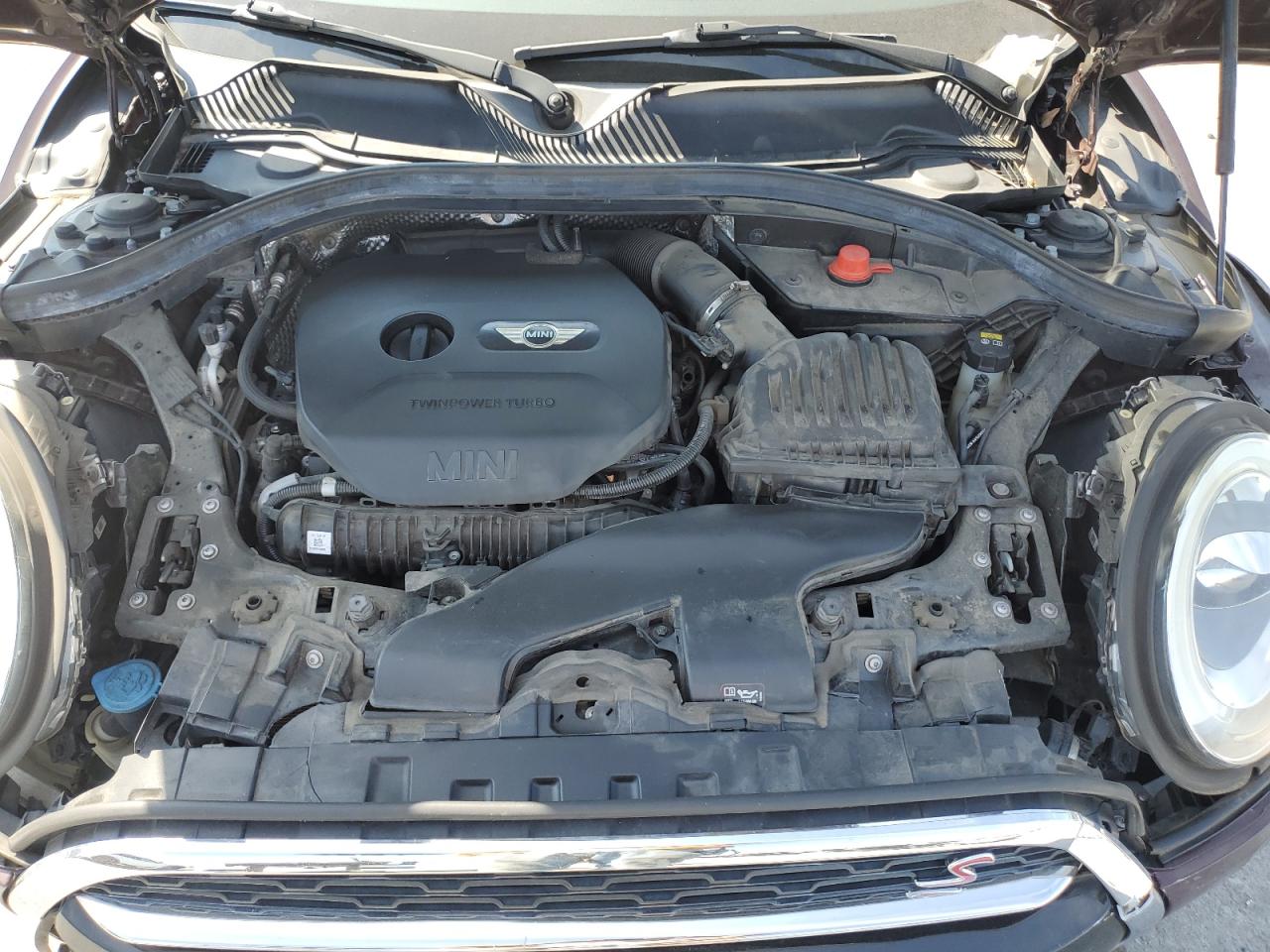 2016 Mini Cooper S Clubman VIN: WMWLN9C52G2B31018 Lot: 81508405