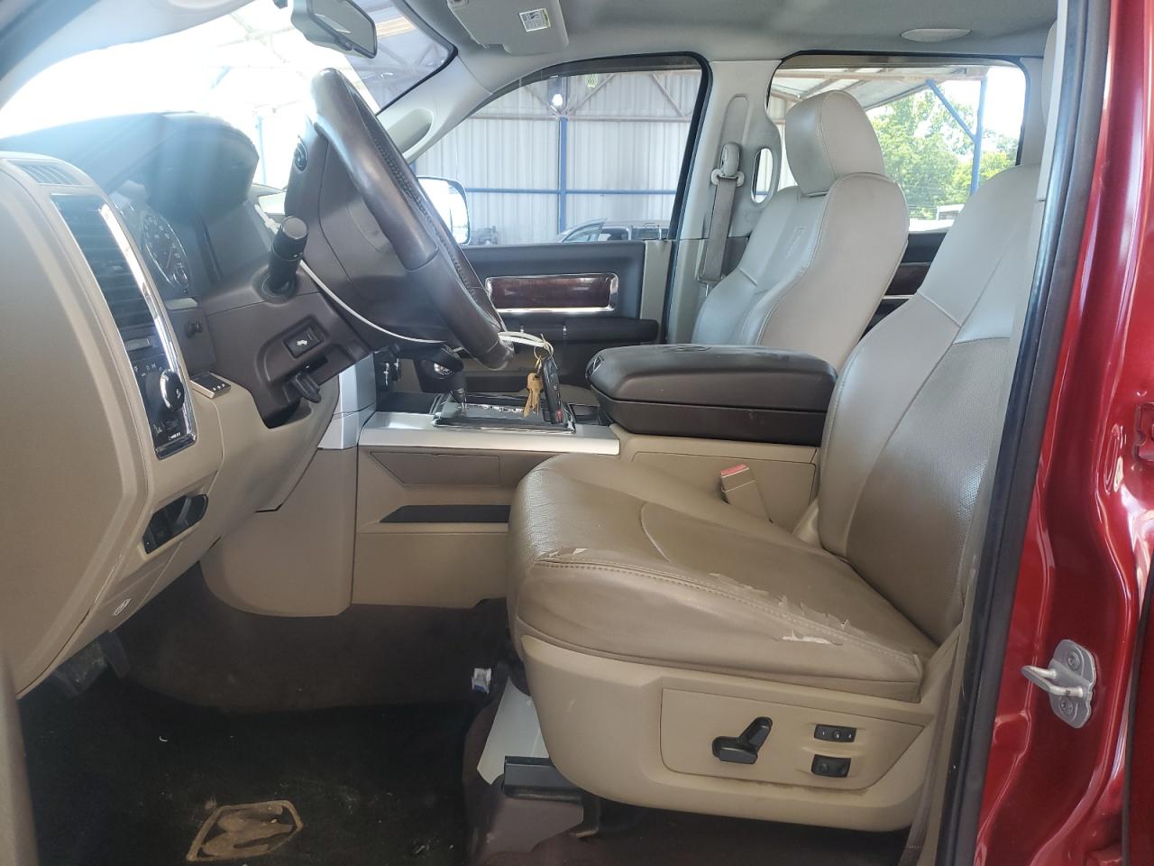 2011 Dodge Ram 1500 VIN: 1D7RV1CT5BS584476 Lot: 71682265