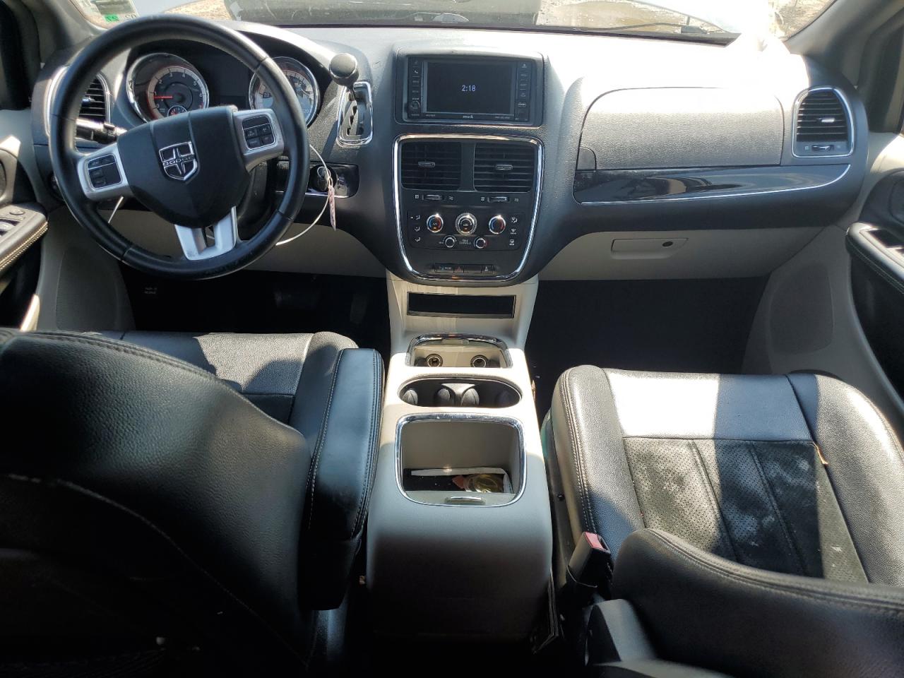 2018 Dodge Grand Caravan Sxt VIN: 2C4RDGCG2JR326743 Lot: 80452695