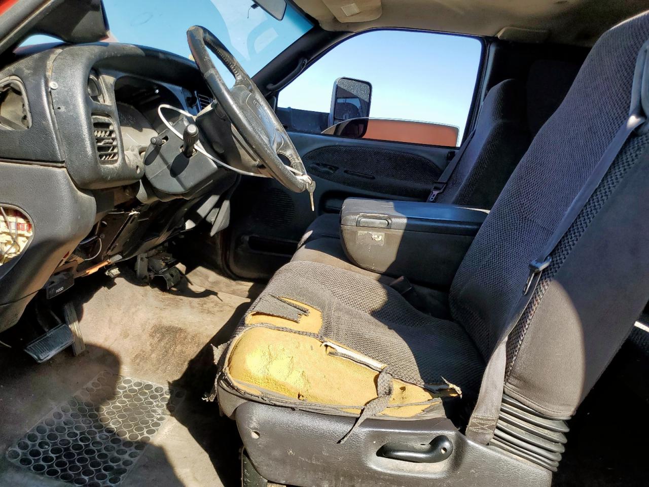 2002 Dodge Ram 2500 VIN: 3B7KC23692M205036 Lot: 81846495