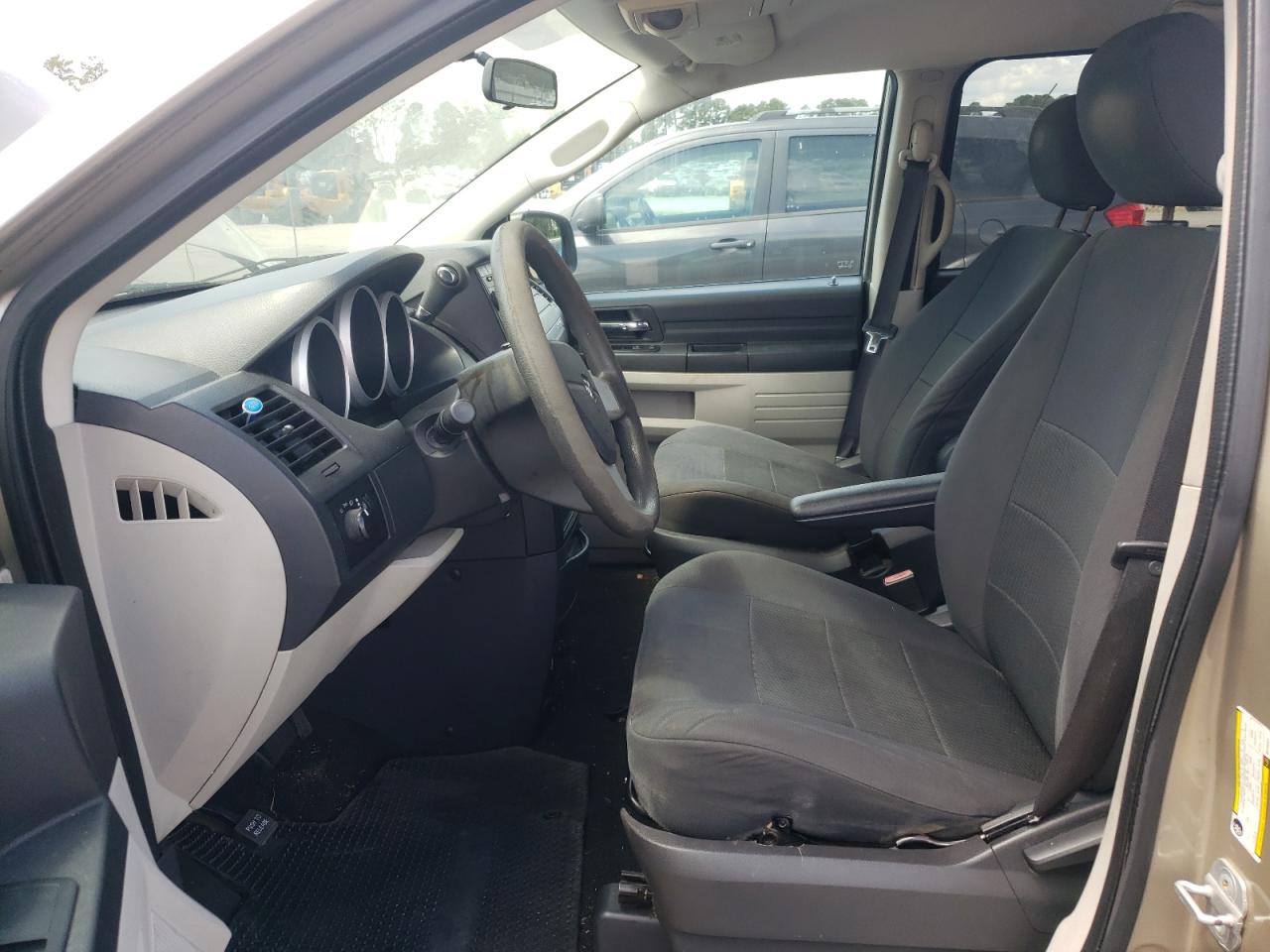 2008 Dodge Grand Caravan Se VIN: 2D8HN44HX8R145481 Lot: 71212515