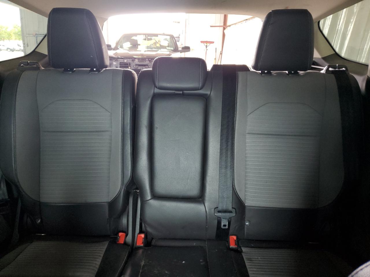 2017 Ford Escape Titanium VIN: 1FMCU9J92HUA77942 Lot: 81024075