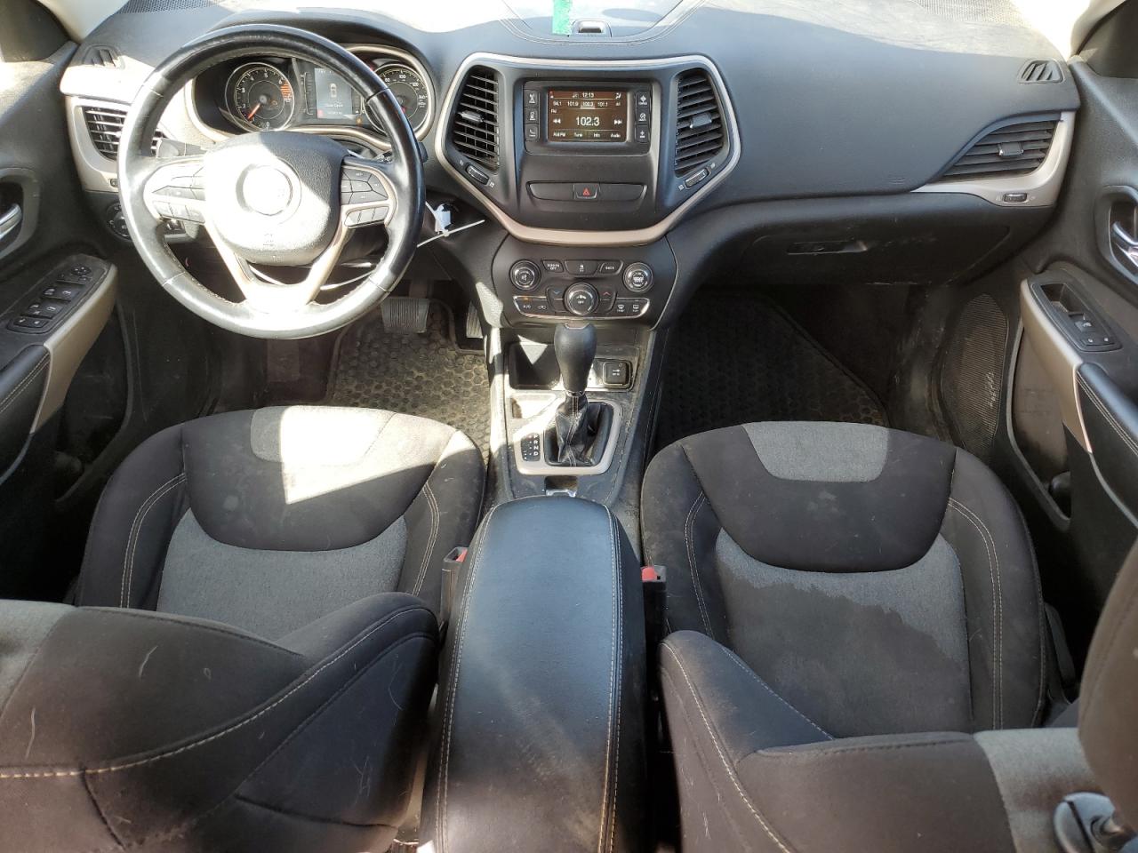 2018 Jeep Cherokee Latitude VIN: 1C4PJLCB7JD595417 Lot: 84596825