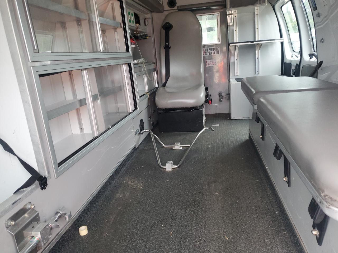 2011 Ford Econoline E350 Super Duty Van VIN: 1FDSS3EL9BDA85550 Lot: 85921425