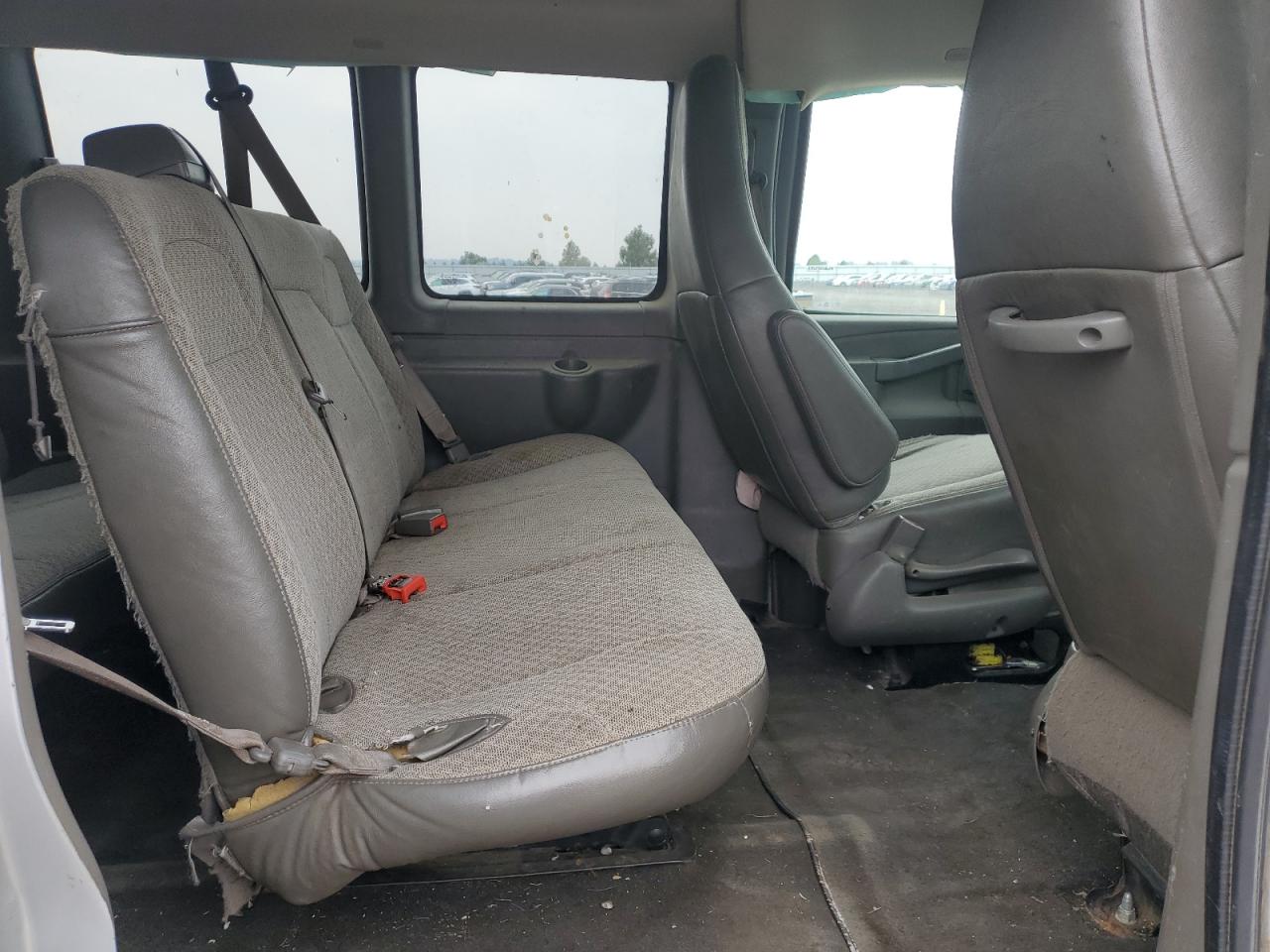 2017 Chevrolet Express G3500 Lt VIN: 1GAZGPFG0H1304900 Lot: 81742395